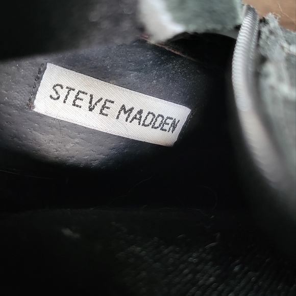 Steve Madden leather black heel - Picture 2 of 4
